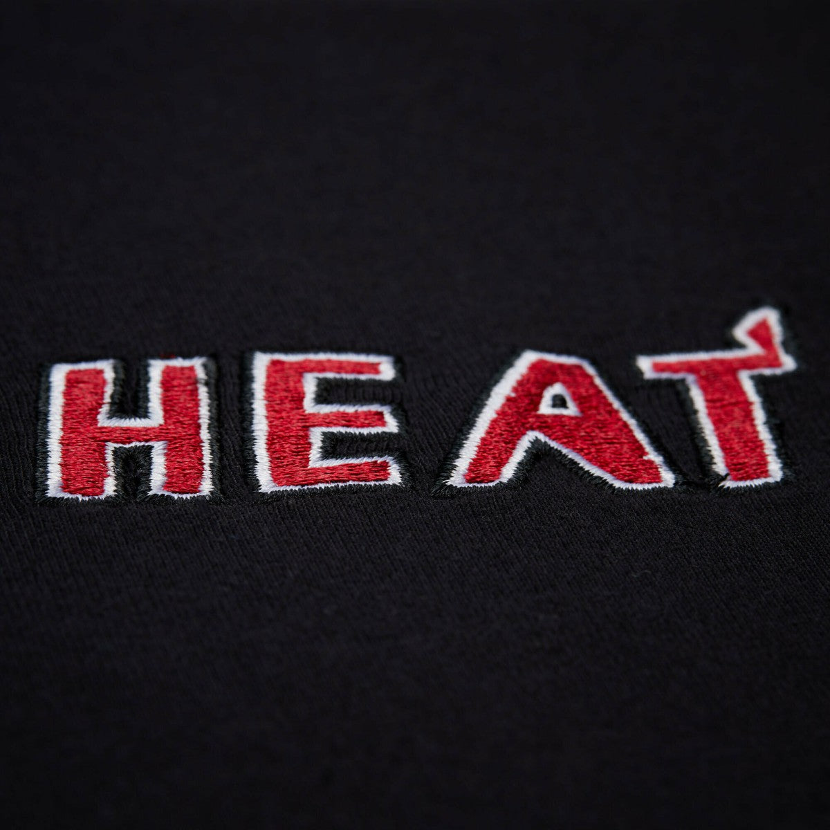 Miami Heat Unisex Playmaker Vintage Logo T-Shirt - Black for sale