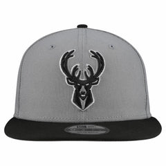 Milwaukee Bucks Core Logo Storm Gray Two-Tone 9FIFTY Snapback Hat - Gray shop