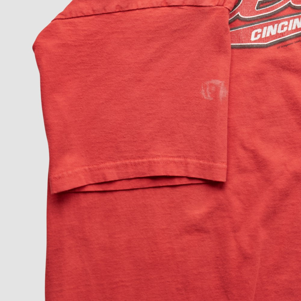 Cincinnati Reds Lee Apparel 2000s T-Shirt Red Vintage