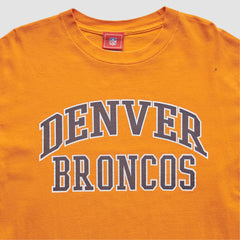 Denver Broncos NFL 2000s T-Shirt - Orange Vintage for sale