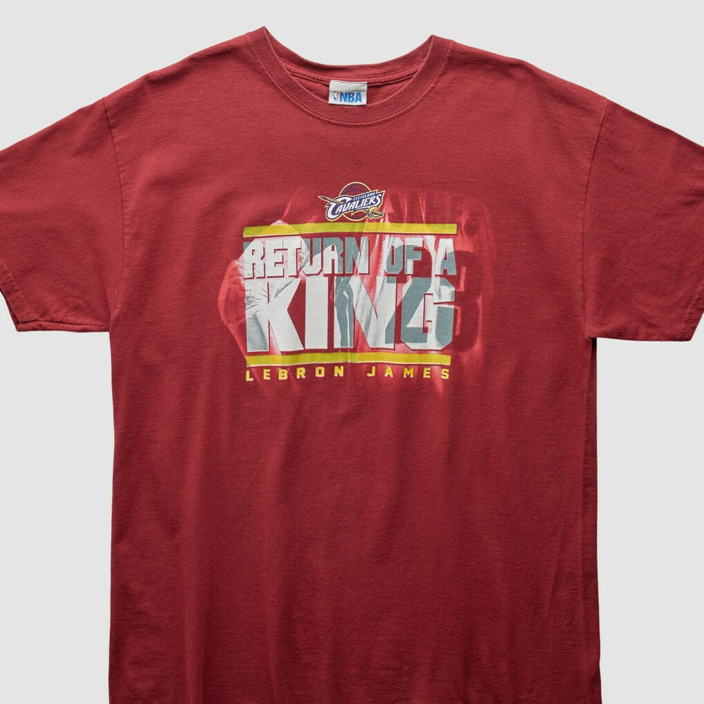 Cleveland Cavaliers 2000s T-Shirt sale - Red Vintage on sale