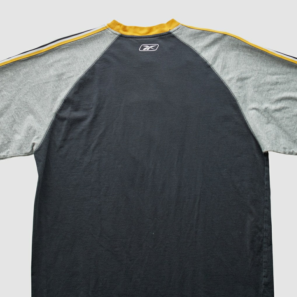 Pittsburgh Steelers Reebok 2000s T-Shirt - Black Vintage sale