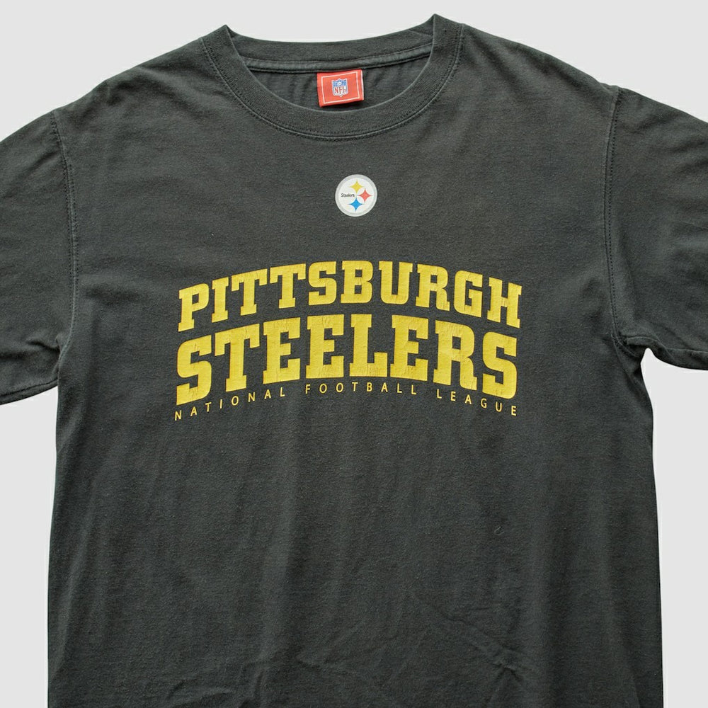 Pittsburgh Steelers NFL 2000s T-Shirt - Black Vintage on sale