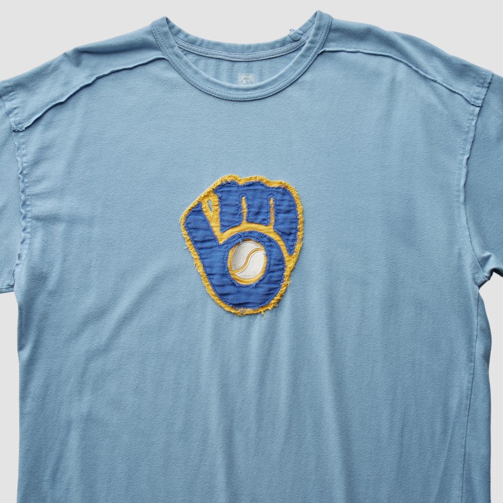 Milwaukee Brewers 2000s T-Shirt Light Blue Vintage