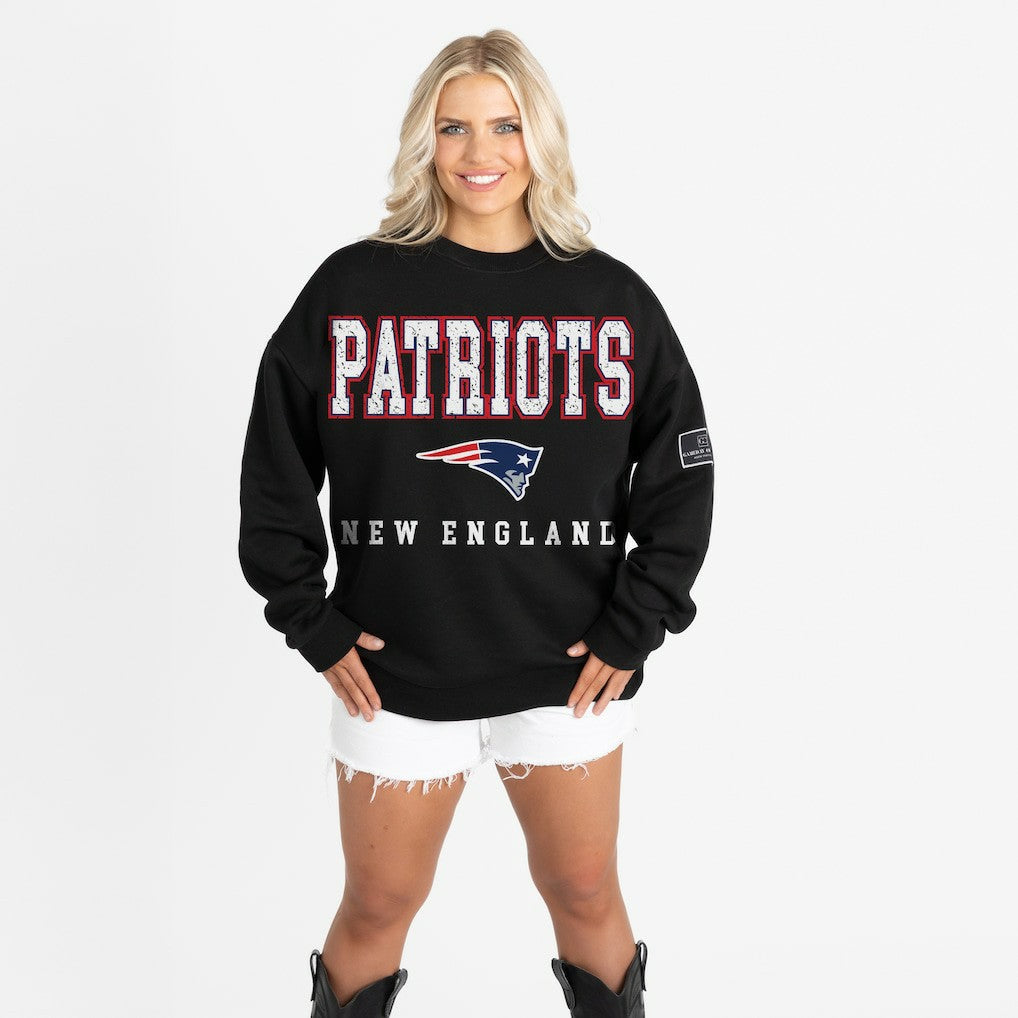 New England Patriots Gameday Couture Women's Oversized Level Up Black Label Premium Fleece Sweatshirt - Black outlet