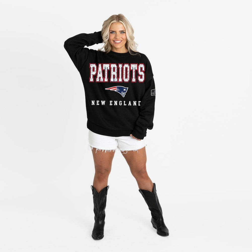 New England Patriots Gameday Couture Women's Oversized Level Up Black Label Premium Fleece Sweatshirt - Black outlet