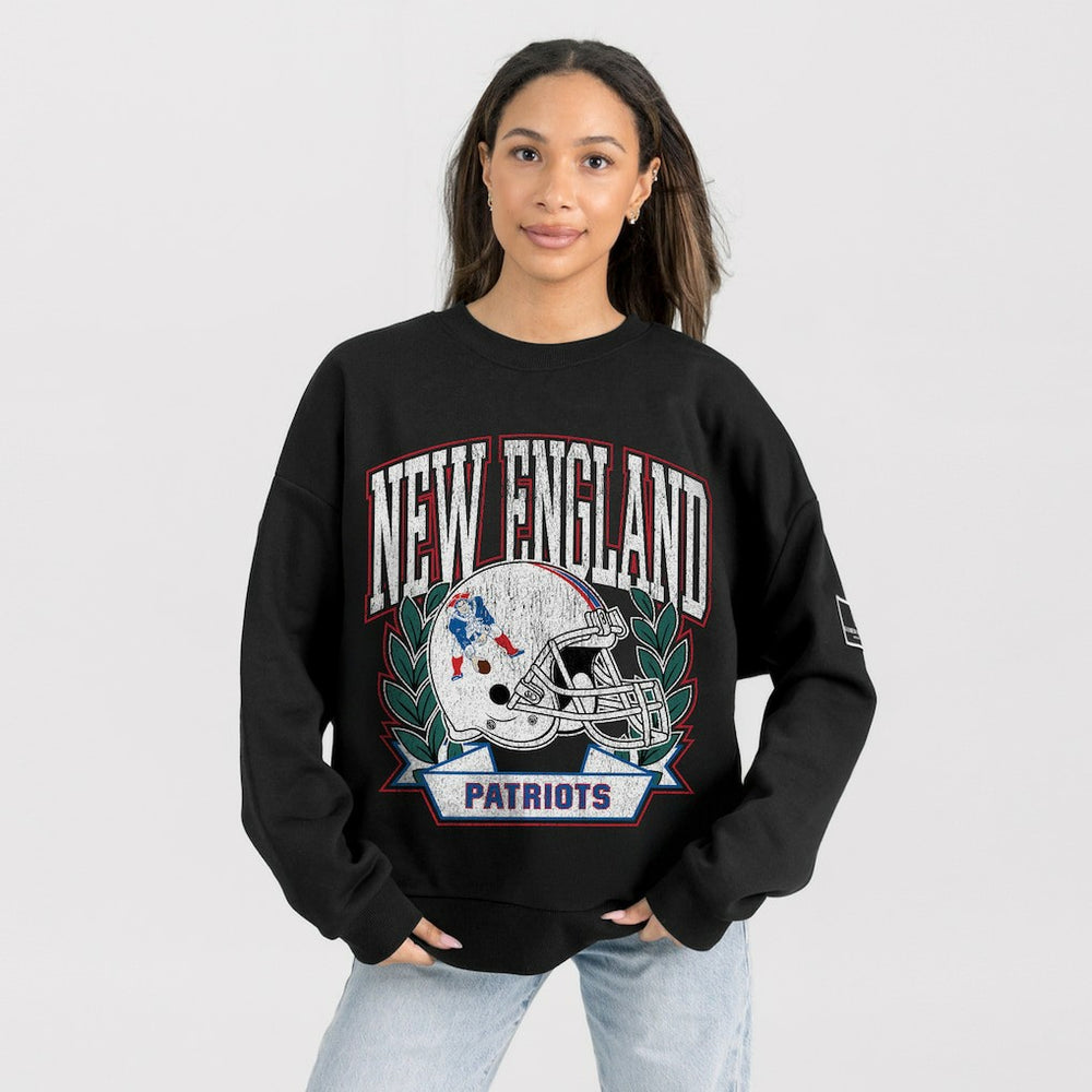 New England Patriots Gameday Couture Women's Oversized Victory Lane Black Label Premium Fleece Sweatshirt - Black discount