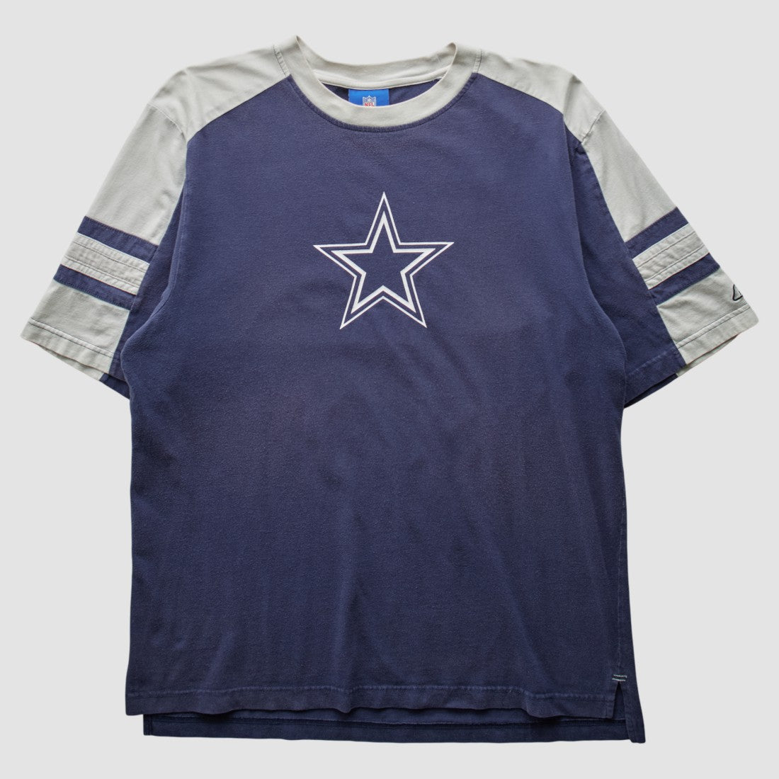 Dallas Cowboys Reebok 2000s T-Shirt - Navy Vintage on sale