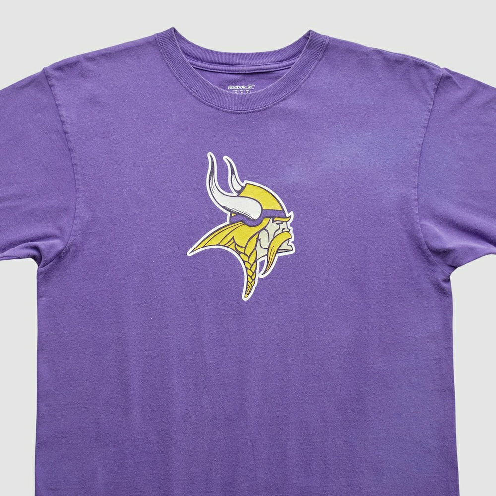 Minnesota Vikings Reebok 2000s T-Shirt - Purple Vintage for sale