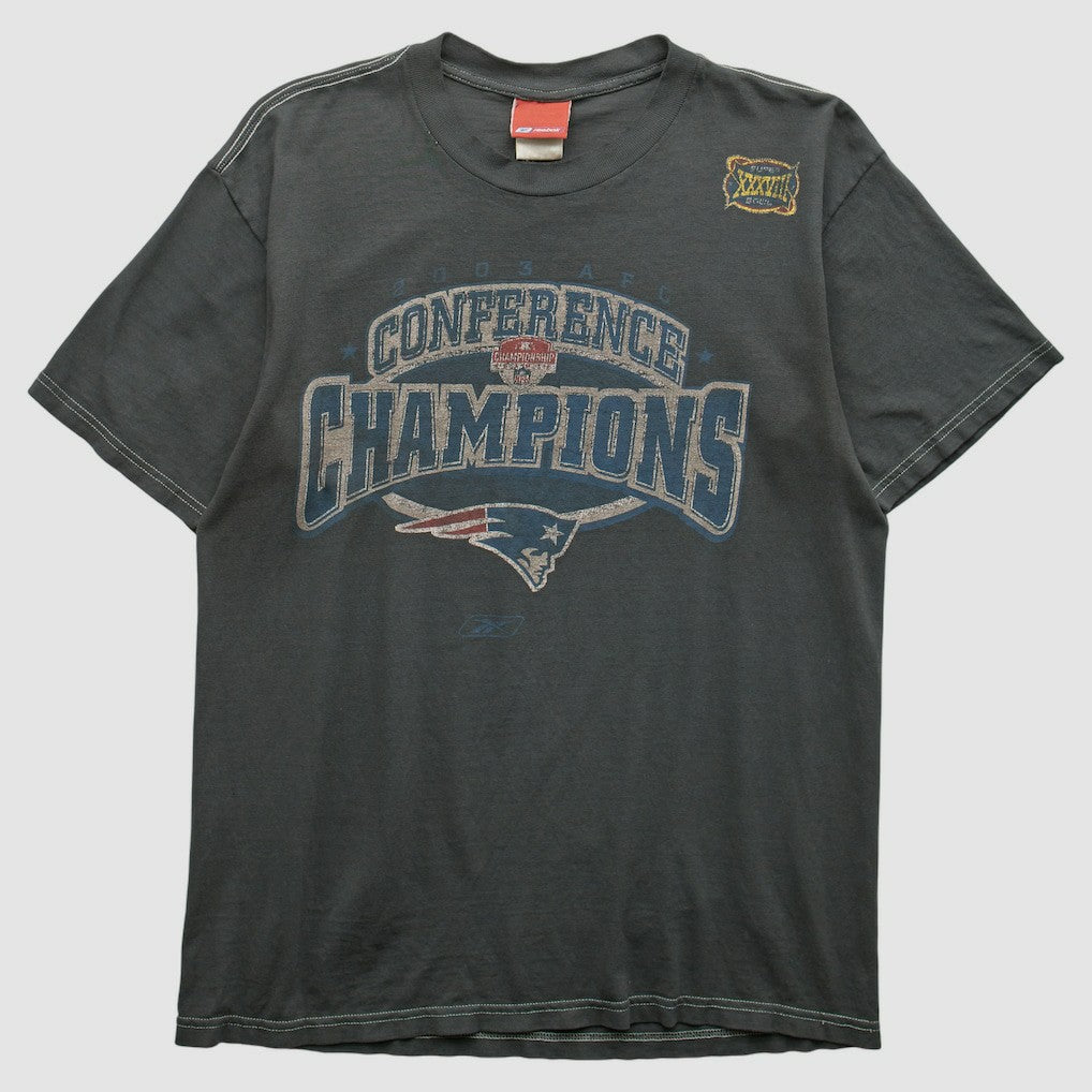 New England Patriots Reebok 2000s T-shirt - Charcoal Vintage online