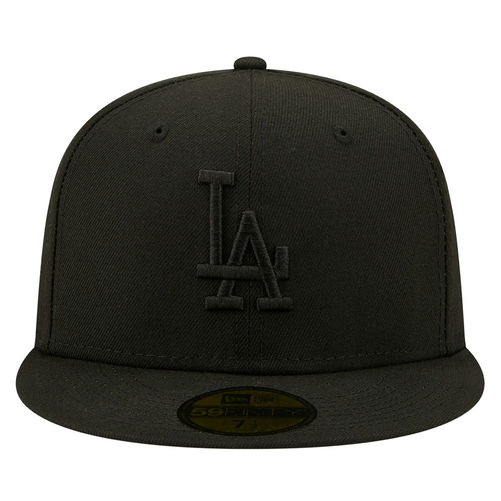 Los Angeles Dodgers 2024/25 Back to Back Champions Circle Side Patch Fitted 59FIFTY Hat Black