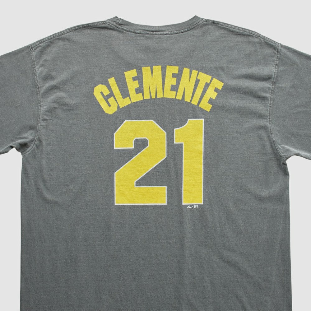 Pittsburgh Pirates Majestic 2010s T-shirt Dark Heather Gray Vintage