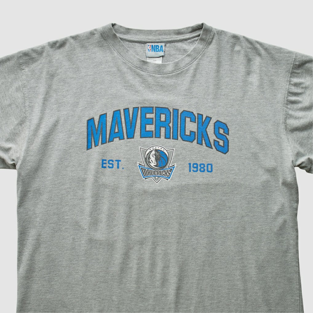 Dallas Mavericks NBA 2000s T-shirt sale - Heather Gray Vintage for sale