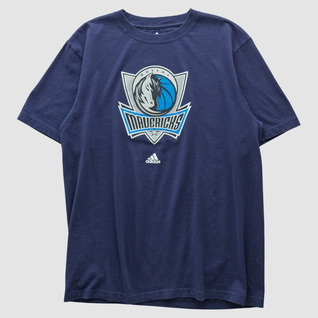 Dallas Mavericks 2000s T-shirt sale - Navy Vintage on sale