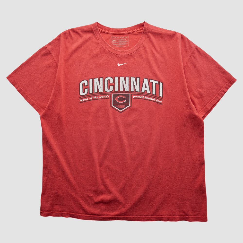 Cincinnati Reds 2000s T-shirt Red Vintage