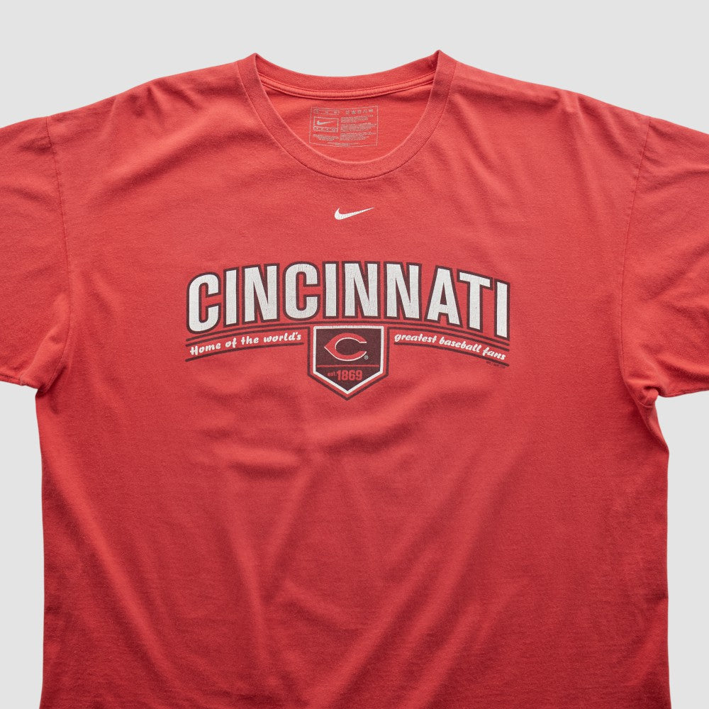 Cincinnati Reds 2000s T-shirt Red Vintage