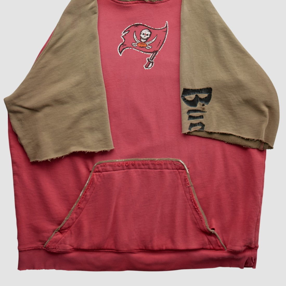Tampa Bay Buccaneers Reebok 2000s Hooded Pullover Sweatshirt - Red Vintage discount