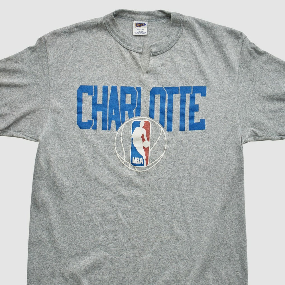 Charlotte Hornets Trench 90s T-shirt - Heather Gray Vintage for sale