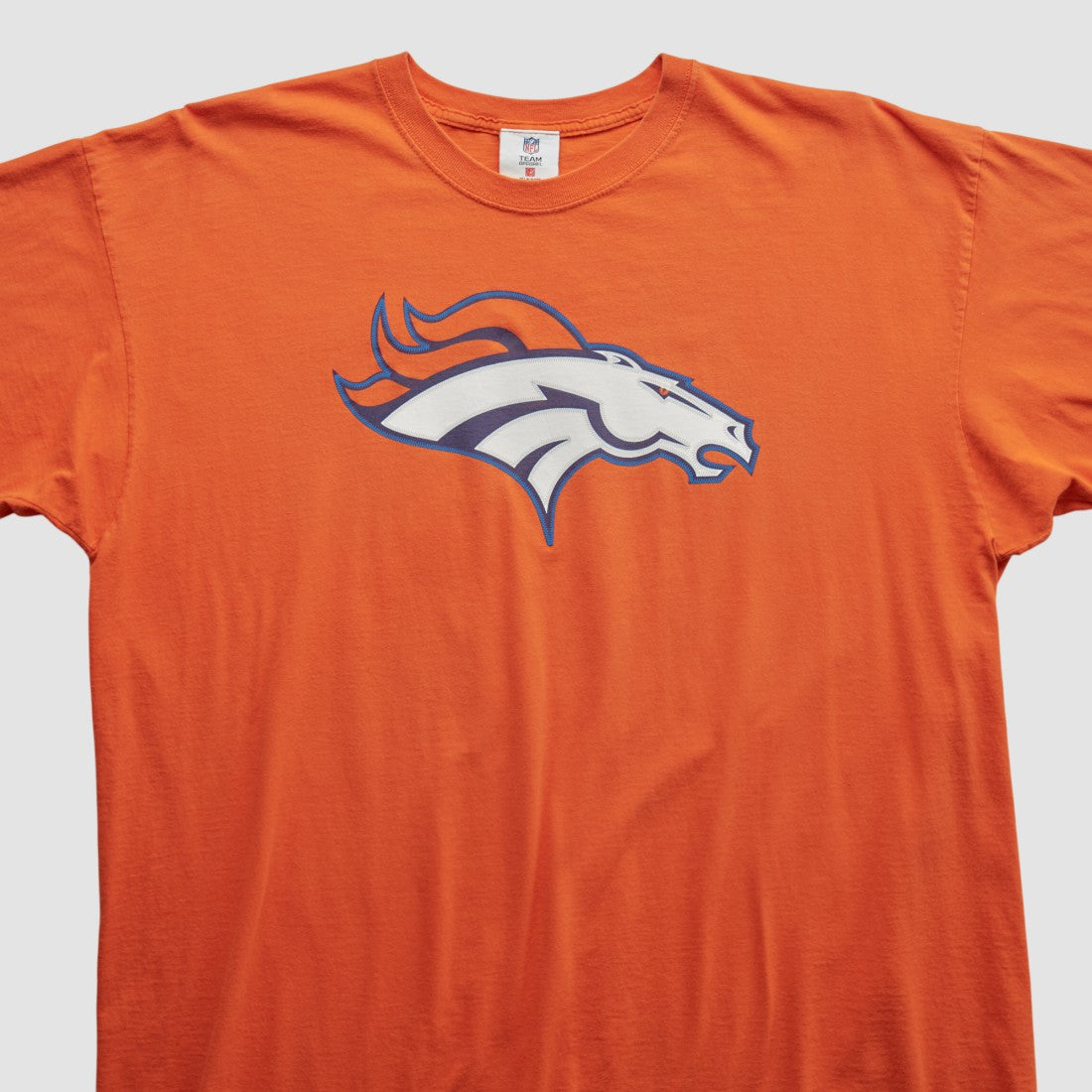 Denver Broncos NFL 2000s T-shirt - Orange Vintage outlet