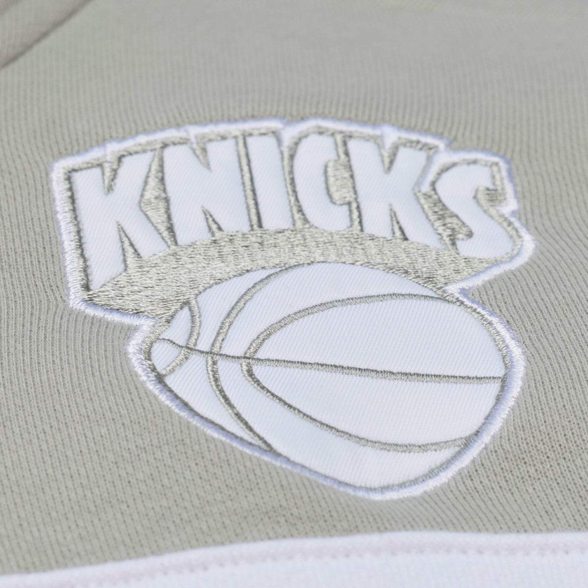 New York Knicks Thunderstorm Head Coach Quarter-Zip Jacket - Blue online