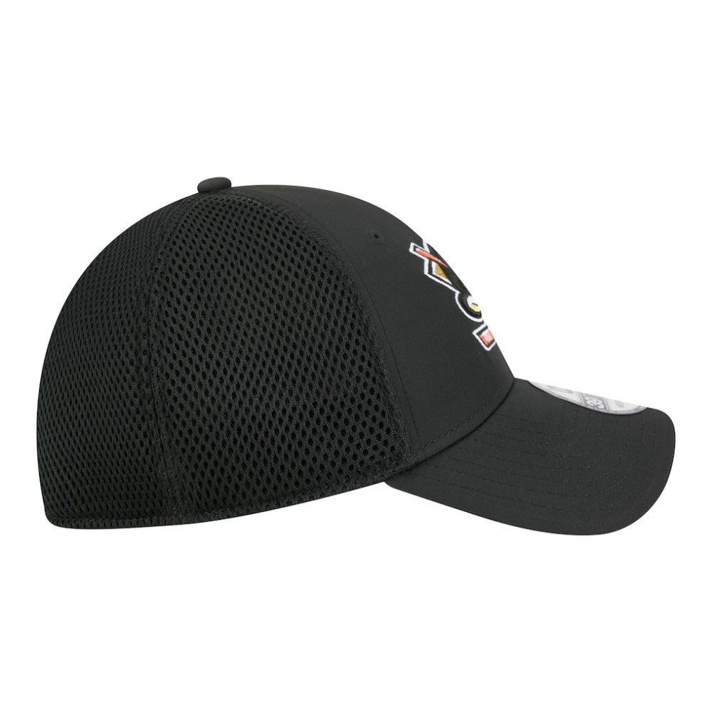 Anaheim Ducks New Era Logo 39THIRTY Flex Hat - Black Hats