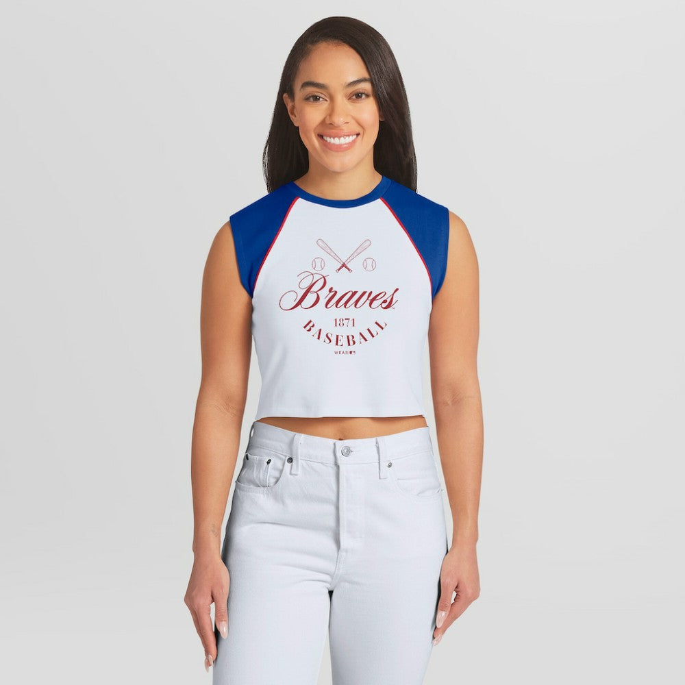 Atlanta Braves WEAR by Erin Andrews Women's Cooperstown Cropped Raglan Tank Top White