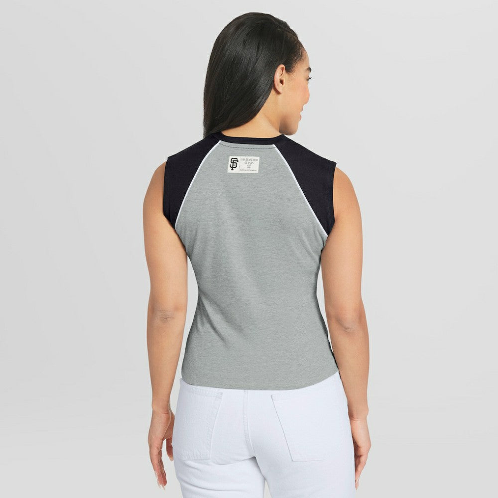 San Francisco Giants WEAR by Erin Andrews Women's Cropped Raglan Tank Top Heather Gray