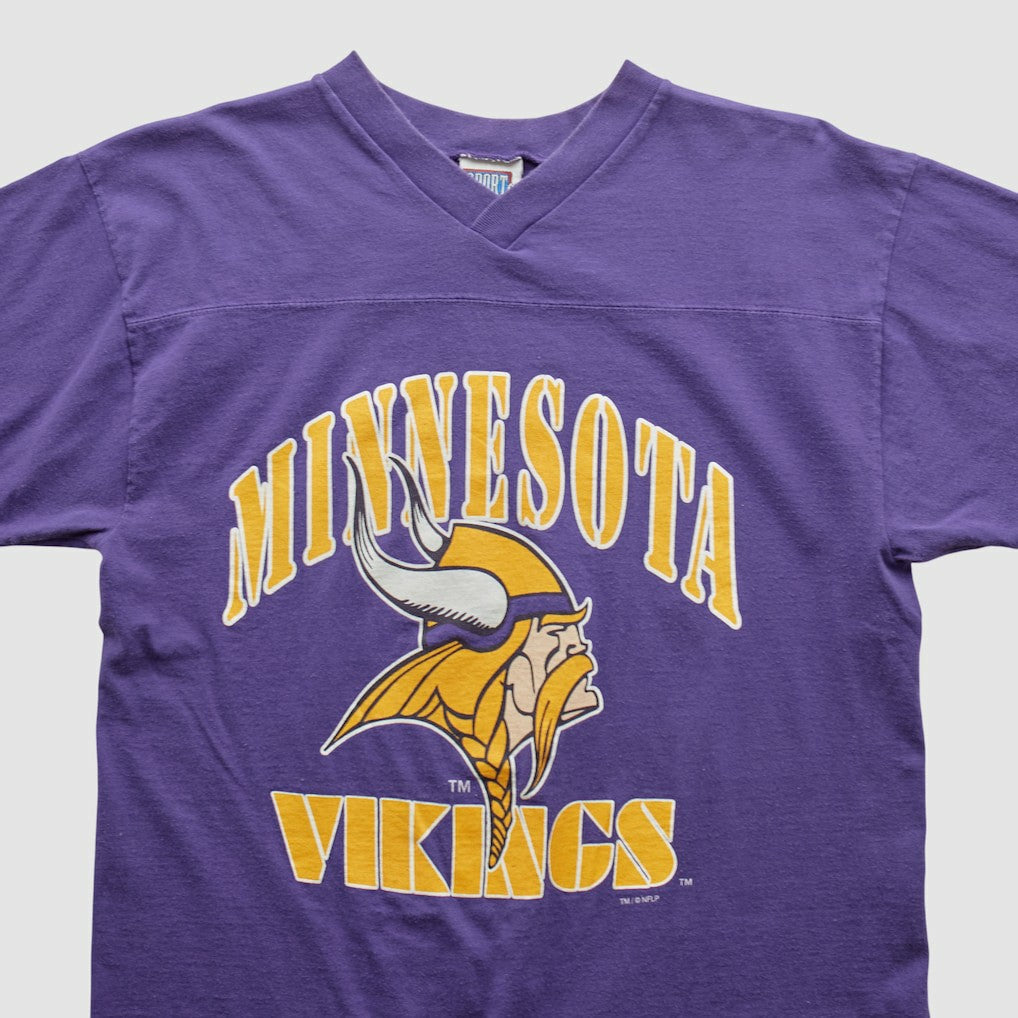 Minnesota Vikings Sport Attack 90s T-shirt - Purple Vintage online
