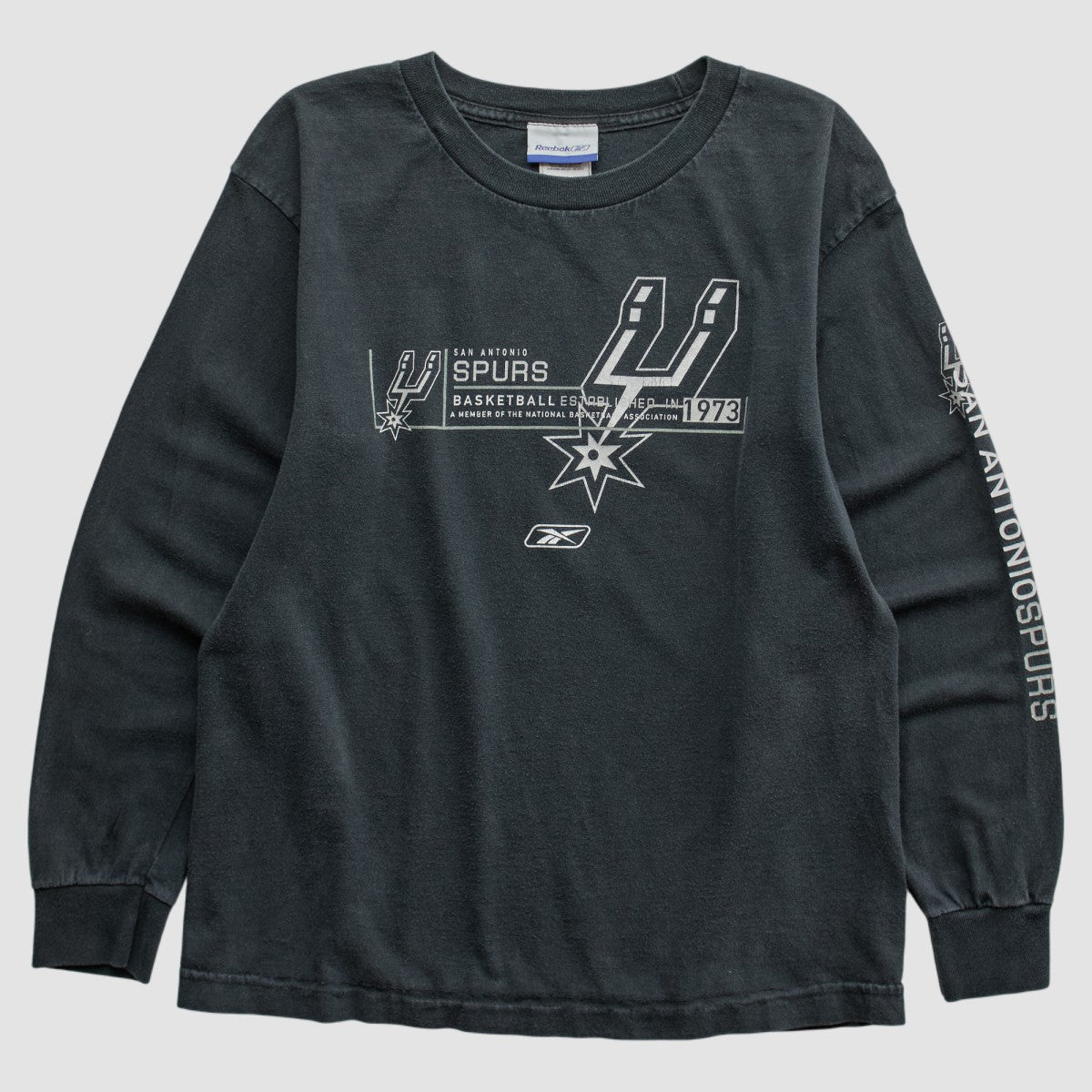 San Antonio Spurs Reebok 2000s Long Sleeve T-shirt - Black Vintage discount