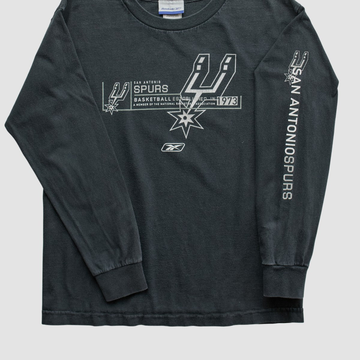 San Antonio Spurs Reebok 2000s Long Sleeve T-shirt - Black Vintage discount