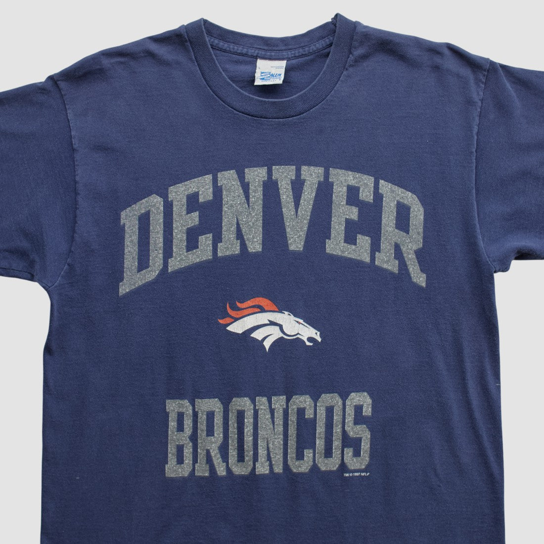 Denver Broncos Salem Sportswear 90s T-shirt - Navy Vintage sale