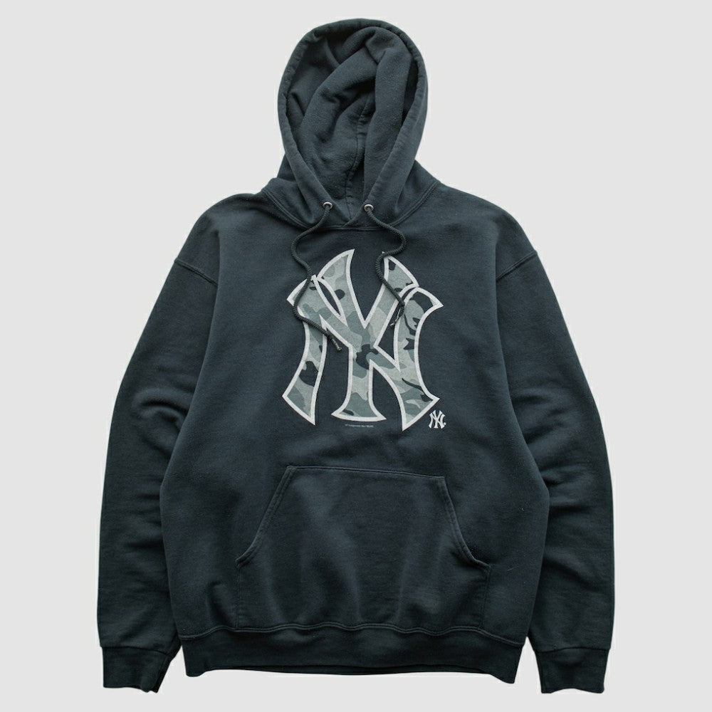 New York Yankees Genuine Merchandise 2010s Hooded Pullover Sweatshirt Black Vintage