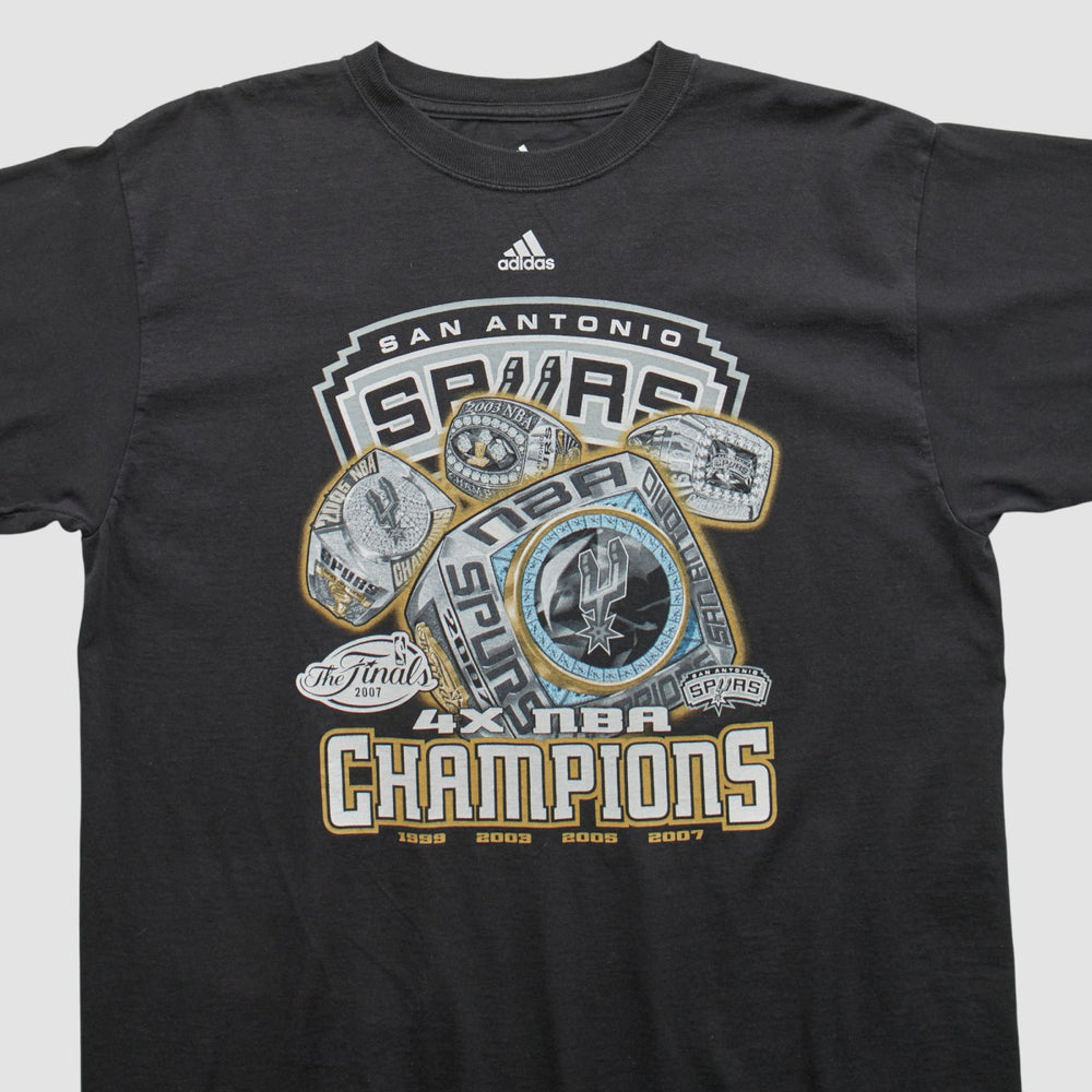 San Antonio Spurs 2007 T-shirt - Black Vintage on sale