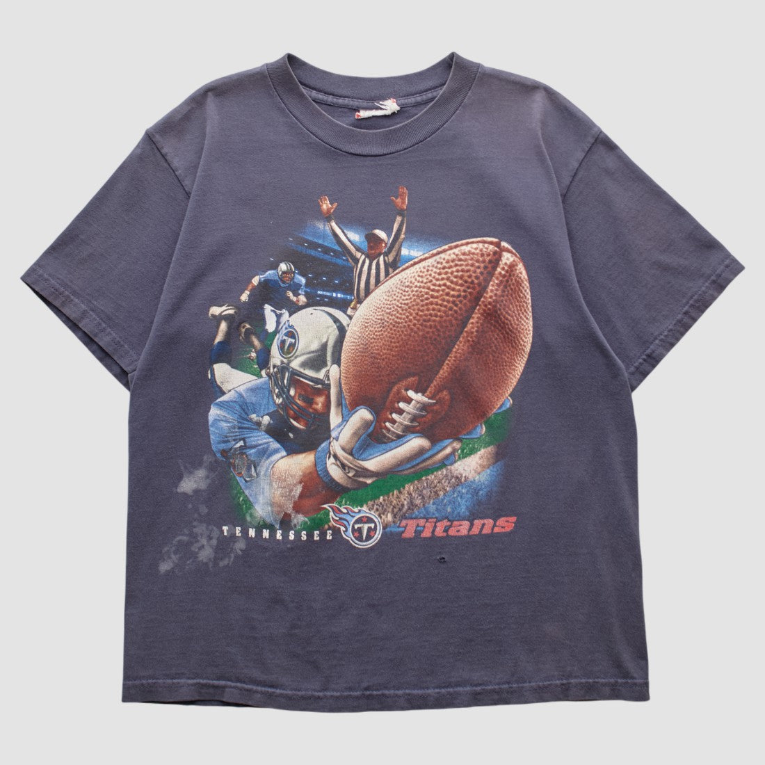 Tennessee Titans 2000s T-shirt - Navy Vintage on sale