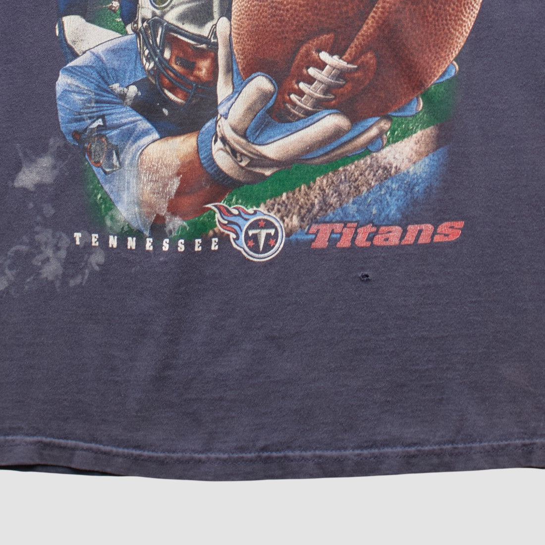 Tennessee Titans 2000s T-shirt - Navy Vintage on sale