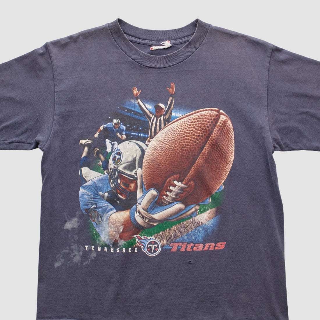 Tennessee Titans 2000s T-shirt - Navy Vintage on sale