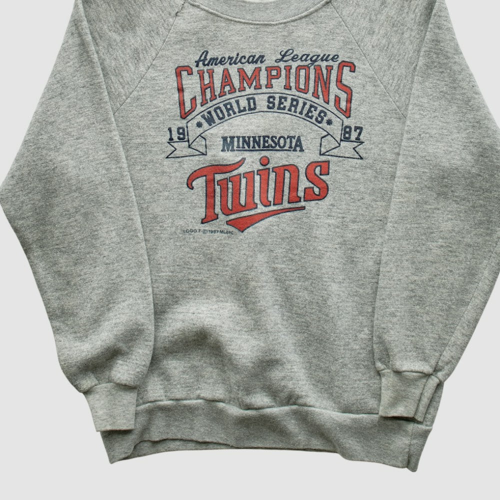 Minnesota Twins 1987 Pullover Sweatshirt Heather Gray Vintage