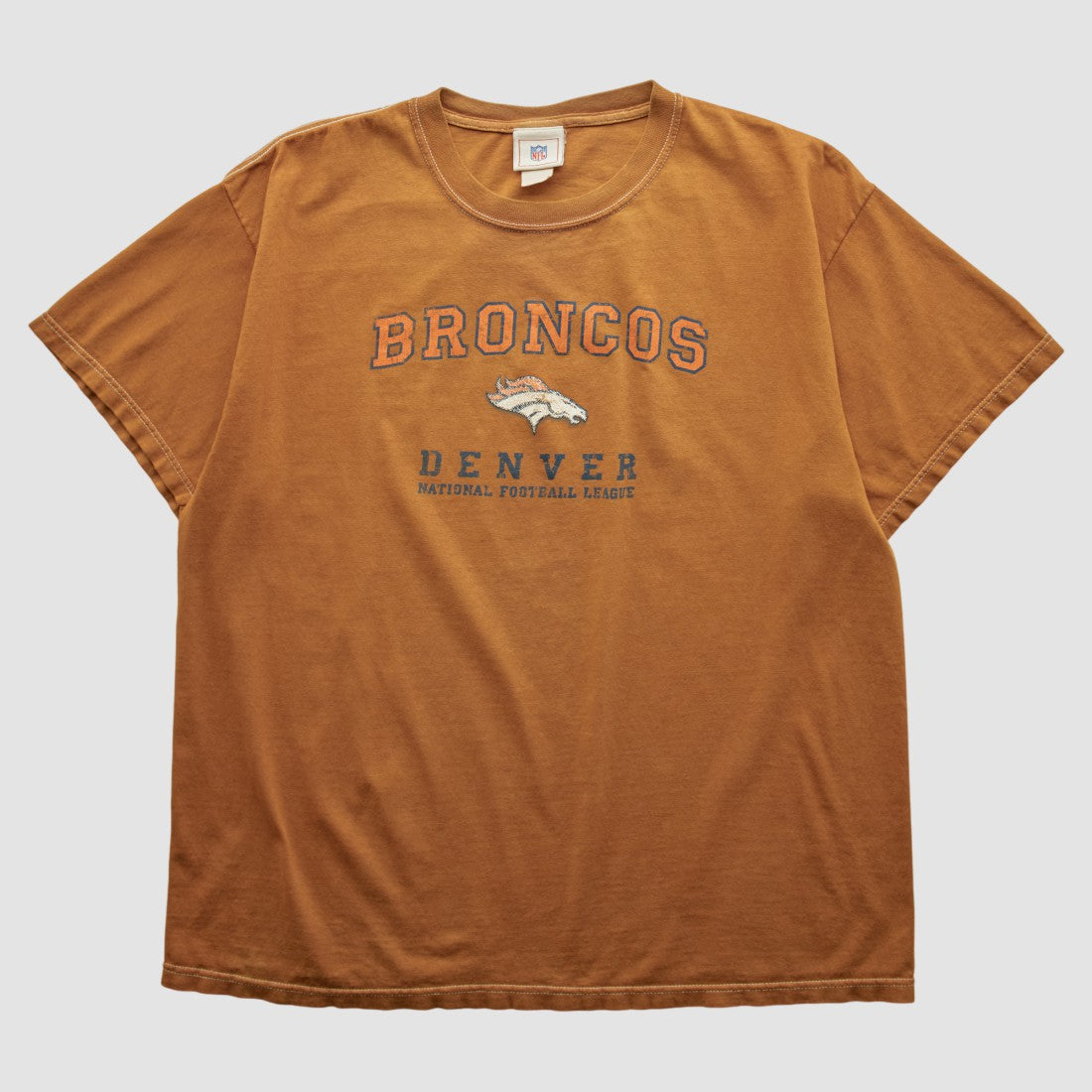 Denver Broncos NFL 2000s T-shirt - Brown Vintage outlet