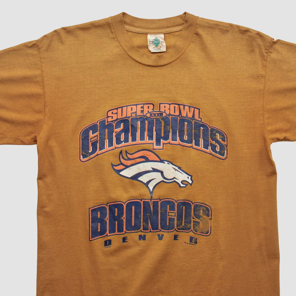 Denver Broncos Tour Champ 90s T-shirt - Tan Vintage outlet