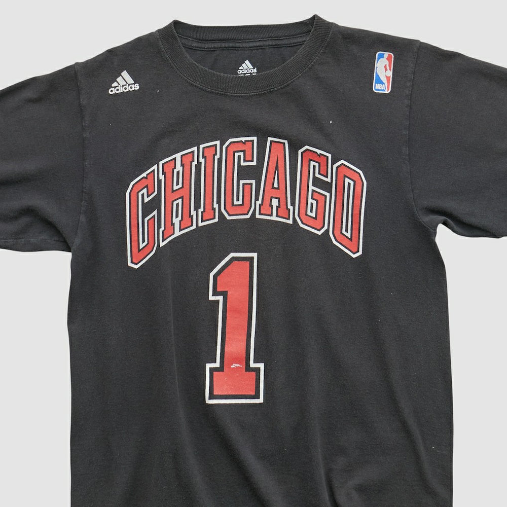 Chicago Bulls 2010s T-shirt sale - Black Vintage on sale