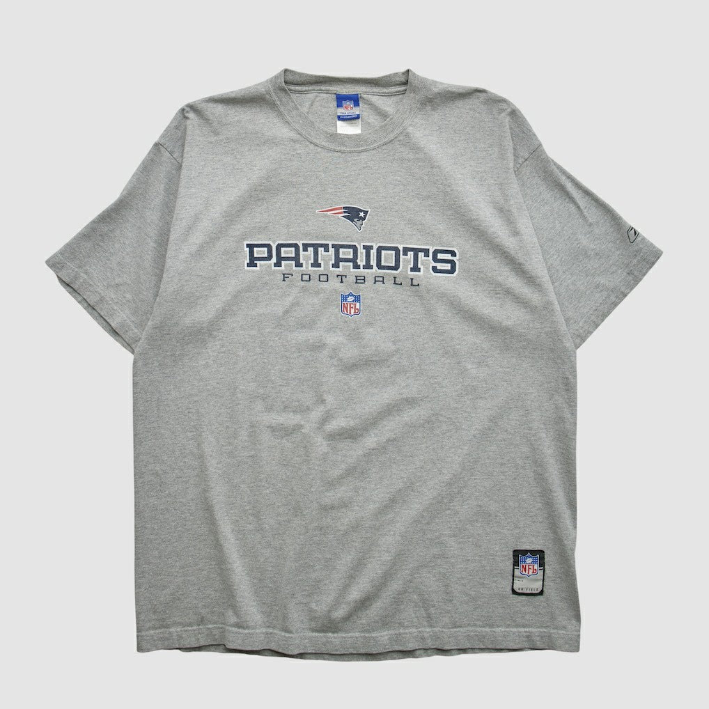 New England Patriots Reebok 2000s T-shirt - Heather Gray Vintage on sale