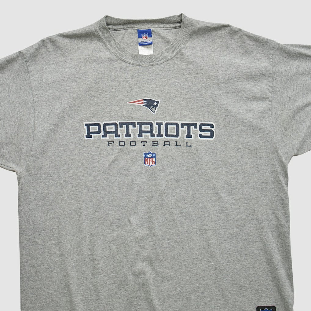 New England Patriots Reebok 2000s T-shirt - Heather Gray Vintage on sale