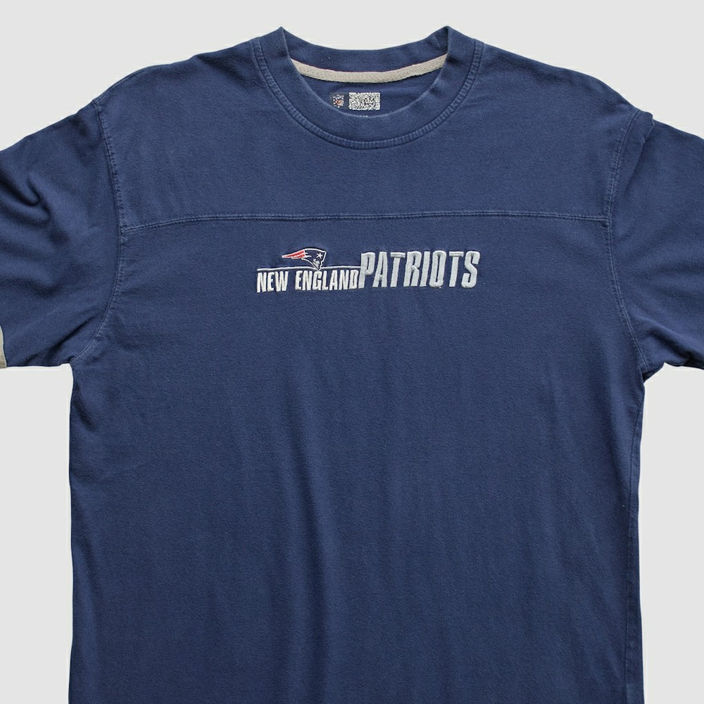 New England Patriots NFL 2000s Long Sleeve T-shirt - Navy Vintage online