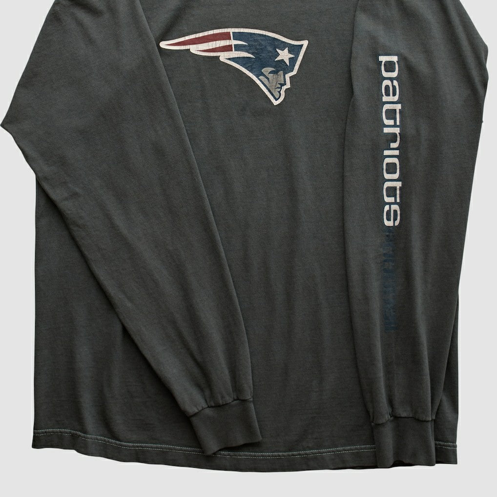 New England Patriots Reebok 2000s Long Sleeve T-shirt - Charcoal Vintage discount