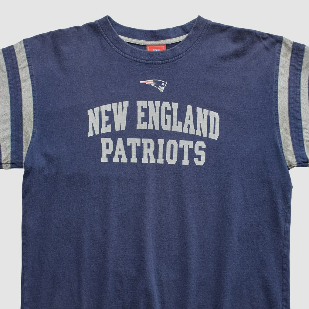New England Patriots NFL 2000s Long Sleeve T-shirt - Navy Vintage online