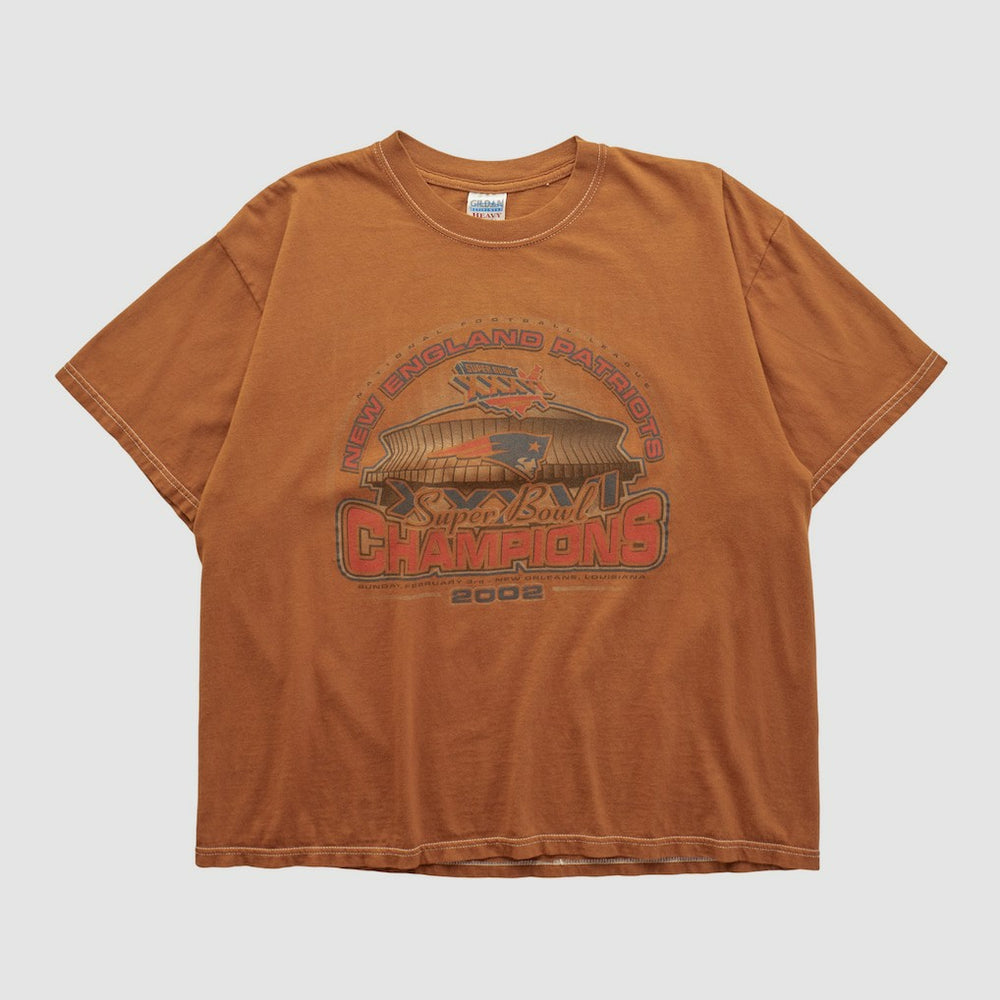 Super Bowl XXXVI Gildan 2002 T-shirt - Clay Vintage sale