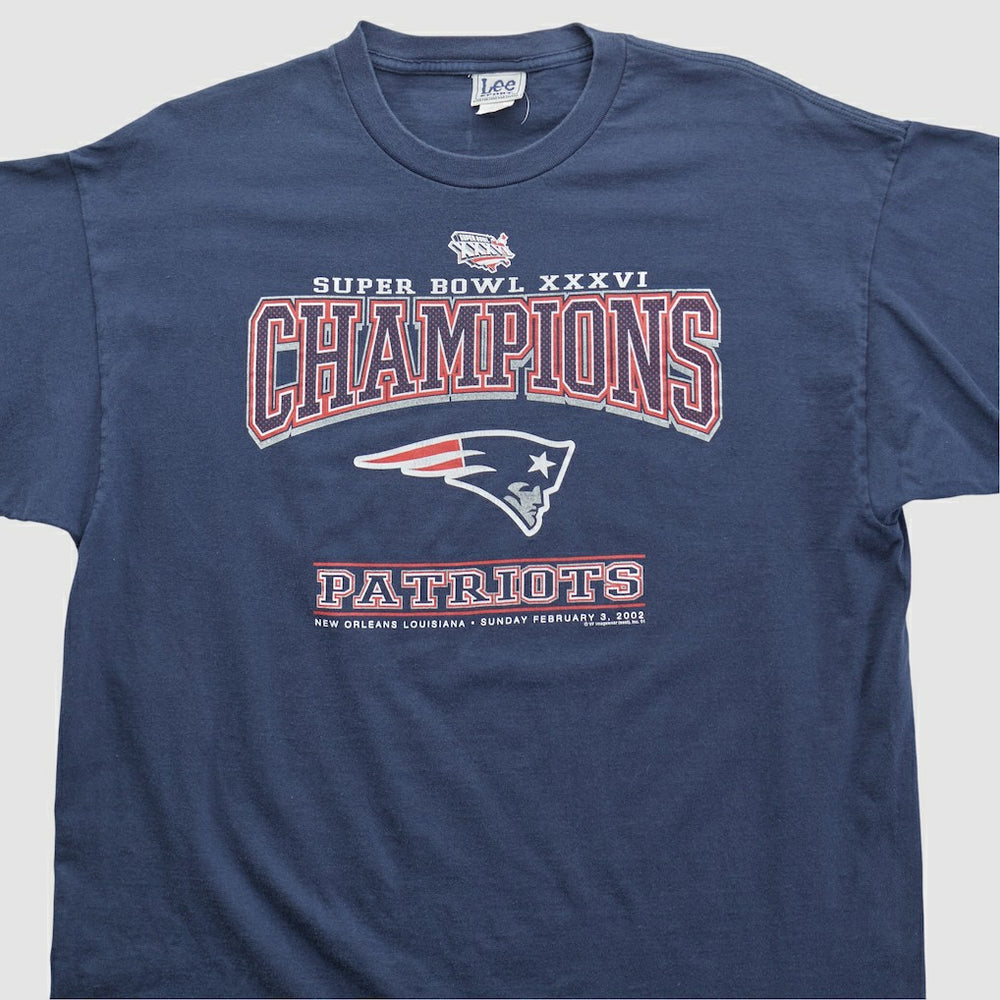 New England Patriots Lee Apparel 2002 T-shirt - Navy Vintage online