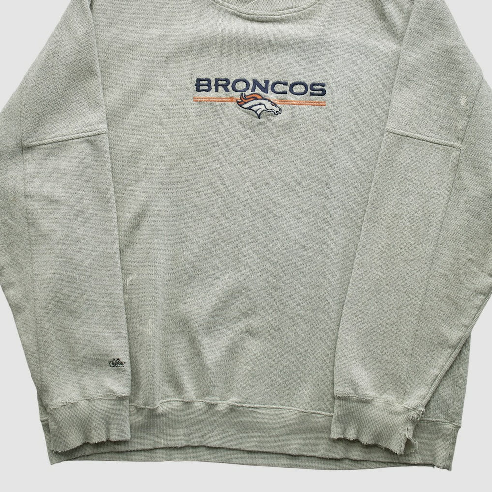 Denver Broncos Majestic 2000s Pullover Sweatshirt - Heather Gray Vintage for sale
