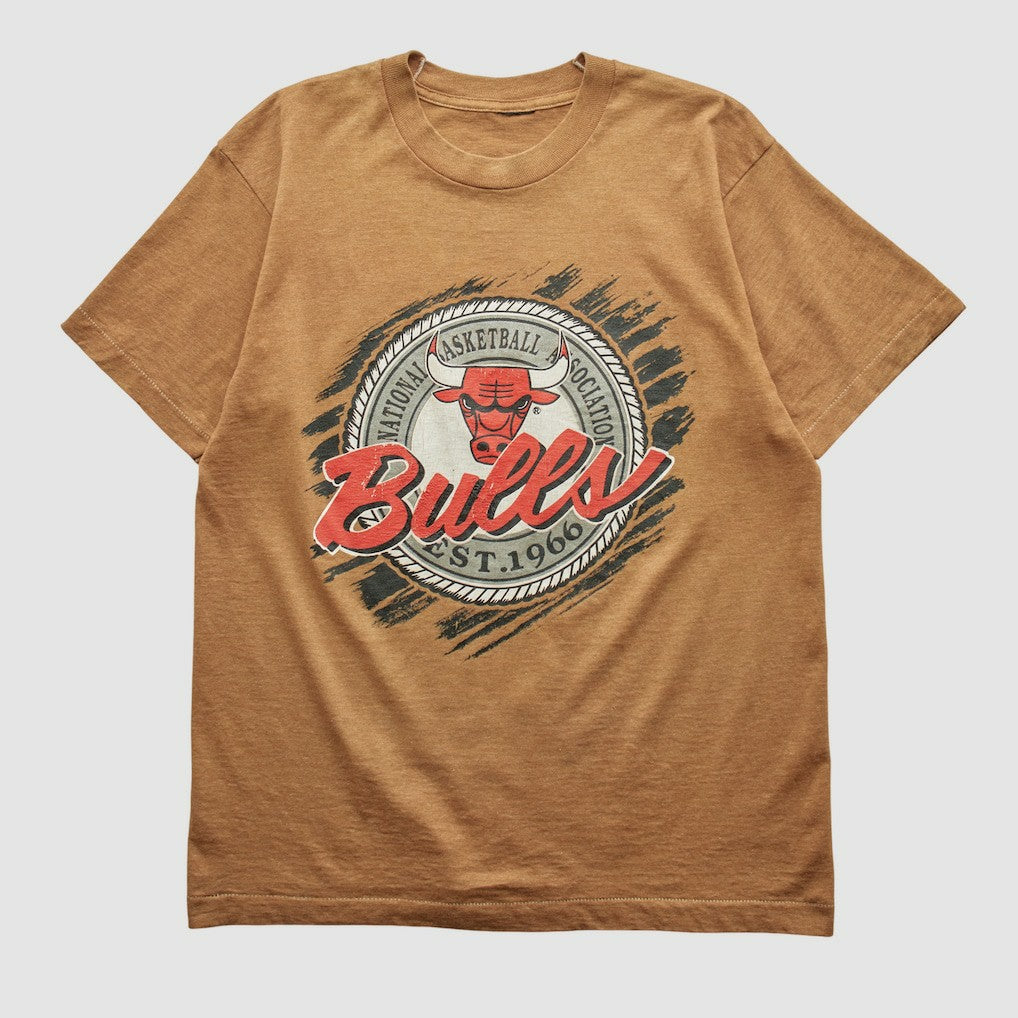 Chicago Bulls 90s T-shirt sale - Clay Vintage shop