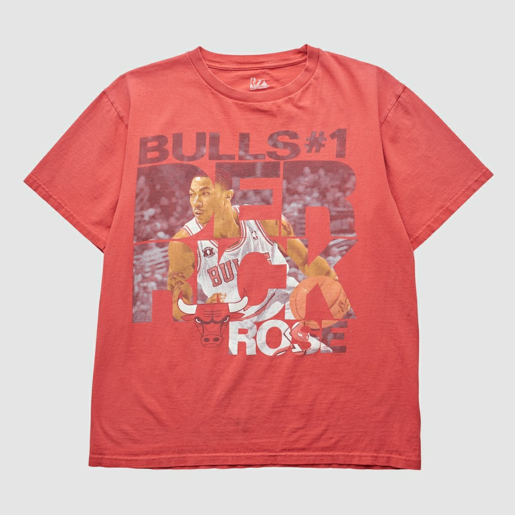 Chicago Bulls Majestic 2000s T-shirt sale - Red Vintage sale
